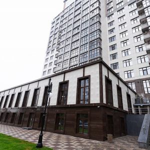 Офісний центр м. Київ, вул. Драгомирова, 20А